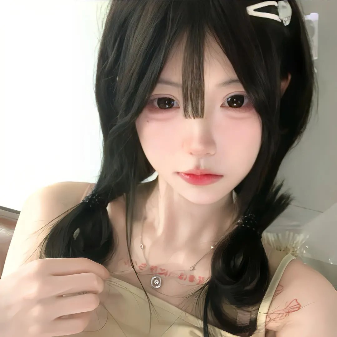 鲜花盛开的村庄